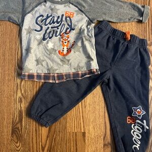 Stay Wild Kids Bottoms Set - Gray and Navy